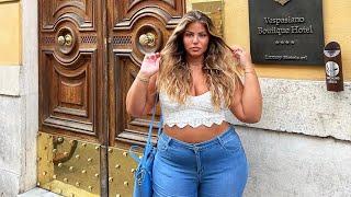 Manuela Davide Curvy & Plus Size Model | Biography | Wiki | Age | Height | Weight | Career and More
