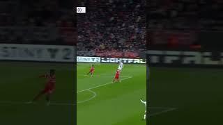 Achraf Hakimi vs Alphonso Davies