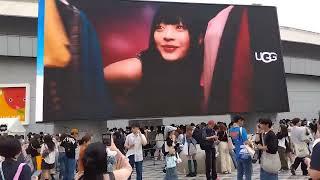 【現地】NewJeansグッズ販売や写真撮影で男女入り乱れて東京ドームは大盛況！NewJeans Fan Meeting 'Bunnies Camp 2024 Tokyo Dome 06/27 最終日