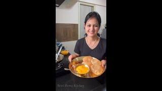 Aamras- puri & Aaloo katli |आज बनाया पूरे Season का सबसे टेस्टी लंच थाली |