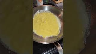 Easiest Eggs on Stainless Steel Pan