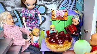 BABA KAPA'S BIRTHDAY CAKE DANIKA Katya and Max are a funny family! Barbie Dolls DARINELKA stories