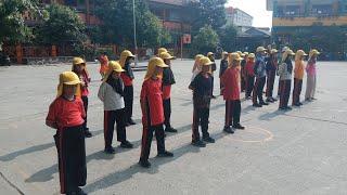 Latihan pbb dasar paskibra petugas upacara bendera kelas 3
