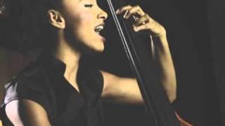 Esperanza Spalding - Junjo - The Peacocks