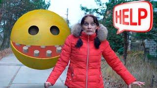 Olya and PacMan in Real life by Chiko TV