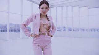 [Performance] CHUNG HA 청하 'Dream of You (with R3HAB)' Performance Video