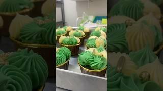 Cupcakes for the go! #shortvideo #cake #cupcake