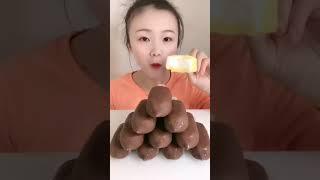 ASMR ICE CREAM EATING CHALLENGE