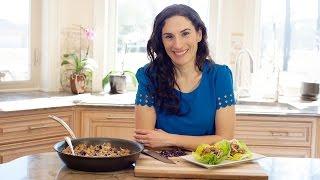 Welcome to MOMables' Cooking Channel with Laura Fuentes!