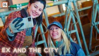 Ex and the City | Yasmine og Victoria jobber på en gård | discovery+