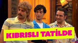 Kıbrıslı Tatilde - 327. Bölüm (Güldür Güldür Show)