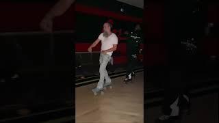 Skating Smooth With Push #rollerskating