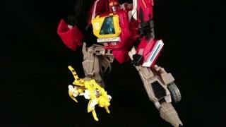 Benscollectables reviews Transformers Fall Of Cybertron Voyager Blaster and Steeljaw