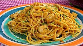 Cocina una deliciosa pasta en 10 minutos/receta fácil/ espaguetis con pollo(A mi manera)