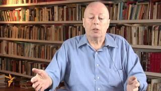Christopher Hitchens - 'America Reconsidered' (Radio Free Europe/ Radio Liberty)