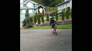 5 Year Old BMX Rider doing Bunny Hops