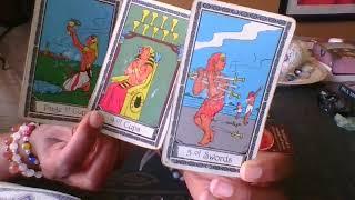 MAY '23 (FACING FEARS) AT CHANNEL: DARK MYSTIC TAROT, SPIRIT MESSAGE, LOVE, LOW ENERGY, & IS THIS ME