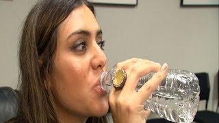 Woman Finds Fountain of Youth By Drinking 6 Bottles of Water a Day