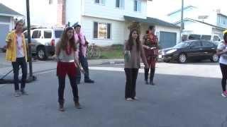 Hebrew students dancing Carnival