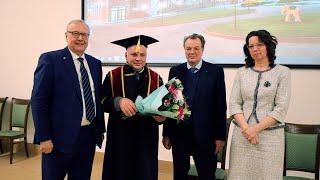 Ректор СПбГПМУ Дмитрий Иванов стал почётным профессором НИИДИ ФМБА России