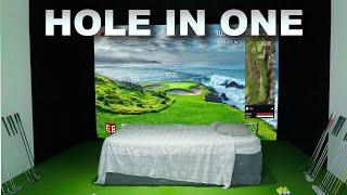 I Live in a Golf Simulator Until I Get a Hole in One