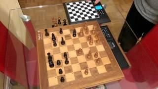 Mephisto  MII vs Millenium Chess Genius Pro