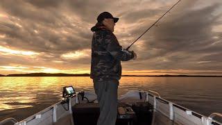 Fishing from sunrise to sunset in shutdown conditions-Lake Macquarie