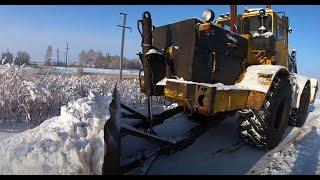 Трактор К-700А. Первые снегопады. Подменяю Владимира. Видео вне очереди.