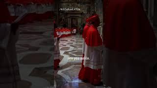 Entre gravité et solennité, le conclave a commencé