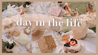 DAY IN THE LIFE | summer days at home & a picnic with friends!