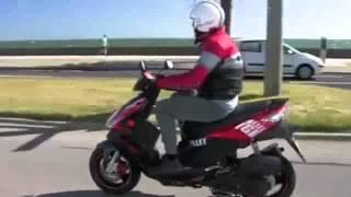 SCOOT2COMMUTE.COM TGB BULLET 50 50cc and BULLET 125 125 cc SCOOTER - VIDEO 1