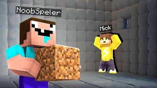 NOOB Maakt MICK GEK!! (Minecraft Survival)