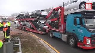 Lkw an A3:  Feuerwehr  bespritzt Gaffer mit Wasser