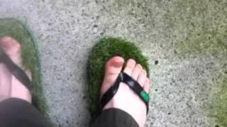 Kusa grass flip flops