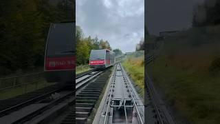 Die Sommerbergbahn hoch und runter in fast motion.