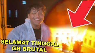 Gw Prank BAKAR Gaming House BRUTAL Dan REAKSI ANAK2 GH ... (PANIK KEBAKAR BENERAN)