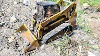 Skidsteer from LXY RC scale