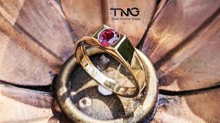 1 carat Pigeon Blood Thai Ruby Man Ring in 18K Yellow Gold from Bangkok, Thailand