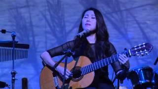 con tuoi nao cho em-Nguyên Nhung du dương cùng cây guitar