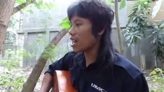 CEBU, FILIPINO CONSTRUCTION WORKER SINGS NEW SONG, PHILIPPINES, #guitar player. #globalvideopro1.
