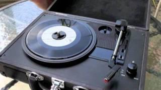 Rechargeable USB Briefcase Turntable