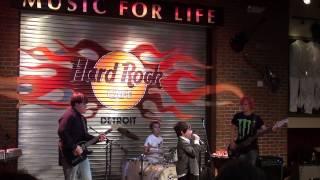 Mike Faucher singing Wonderful World at the Hard Rock Cafe in Detroit, MI