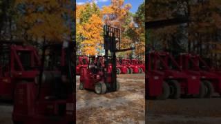 15-547 Hyster S155XL Forklift Rental Truck