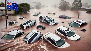 Disastrous Floods Hit Queensland, Australia !  Streets Turn Into Rivers – Homes & Cars Submerged