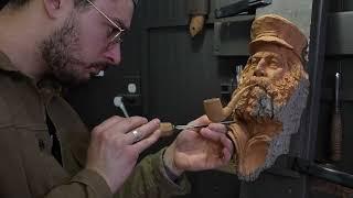 CARVING A WEATHERED SAILOR IN WOOD