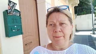 МАРИНА С ЧЕМОДАНОМ С КЛОПАМИ