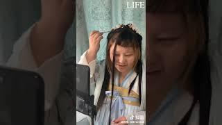 The Chinese live streamers without filters chocking 