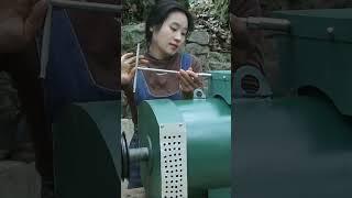 The Genius Girl Welded The Broken Machine, So Amazing! | Linguoer