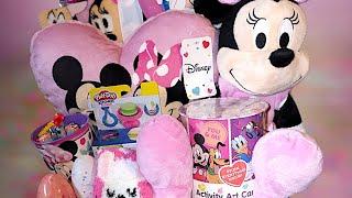 DivineCre8tions is live! Let's create a MINNIE MOUSE  Gift TOGETHER  and more baskets I NEED YOU!