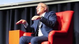 Олег Морозов о Навальном: "Абсолютно не заботится о том, какой следующий шаг"